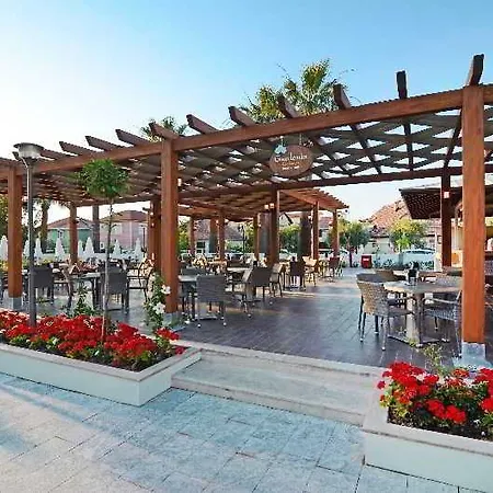 Palm Wings Resort&spa Kusadası