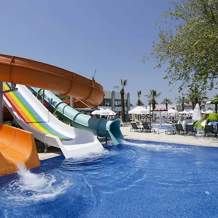 Palm Wings Kusadasi Resort&spa 호텔 다부틀라르