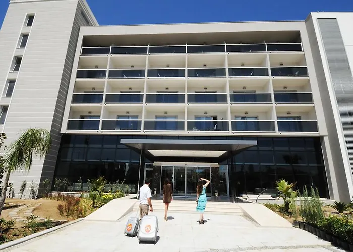 Palm Wings Resort&spa Hotel