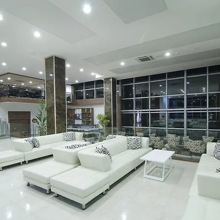 Palm Wings Resort&spa ホテル クシャダス