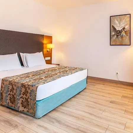 Palm Wings Resort&spa ホテル クシャダス