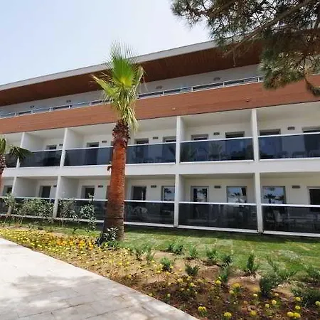 Palm Wings Resort&spa ホテル クシャダス