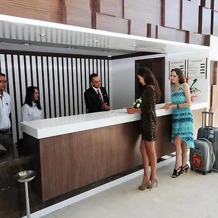 ホテル Palm Wings Resort&spa 5*