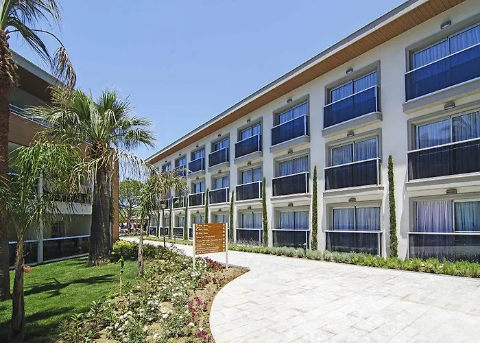 Palm Wings Resort&spa Kusadası